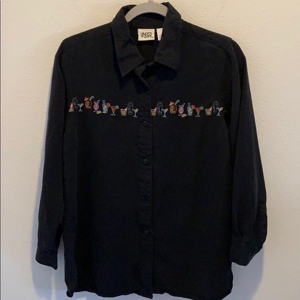 Women’s holiday casual top just for fun! Size M.​​​​​​​​​​​​​​​​​​​​​
